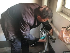 閥門漏水導致無法試壓供暖 記者協調促解決