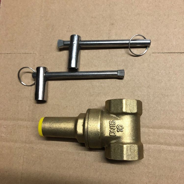 盾安黃銅閘閥鑰匙 內(nèi)絲鎖閉閥 暖氣閥門(mén)水管道閥門(mén)鑰匙4分6分1寸